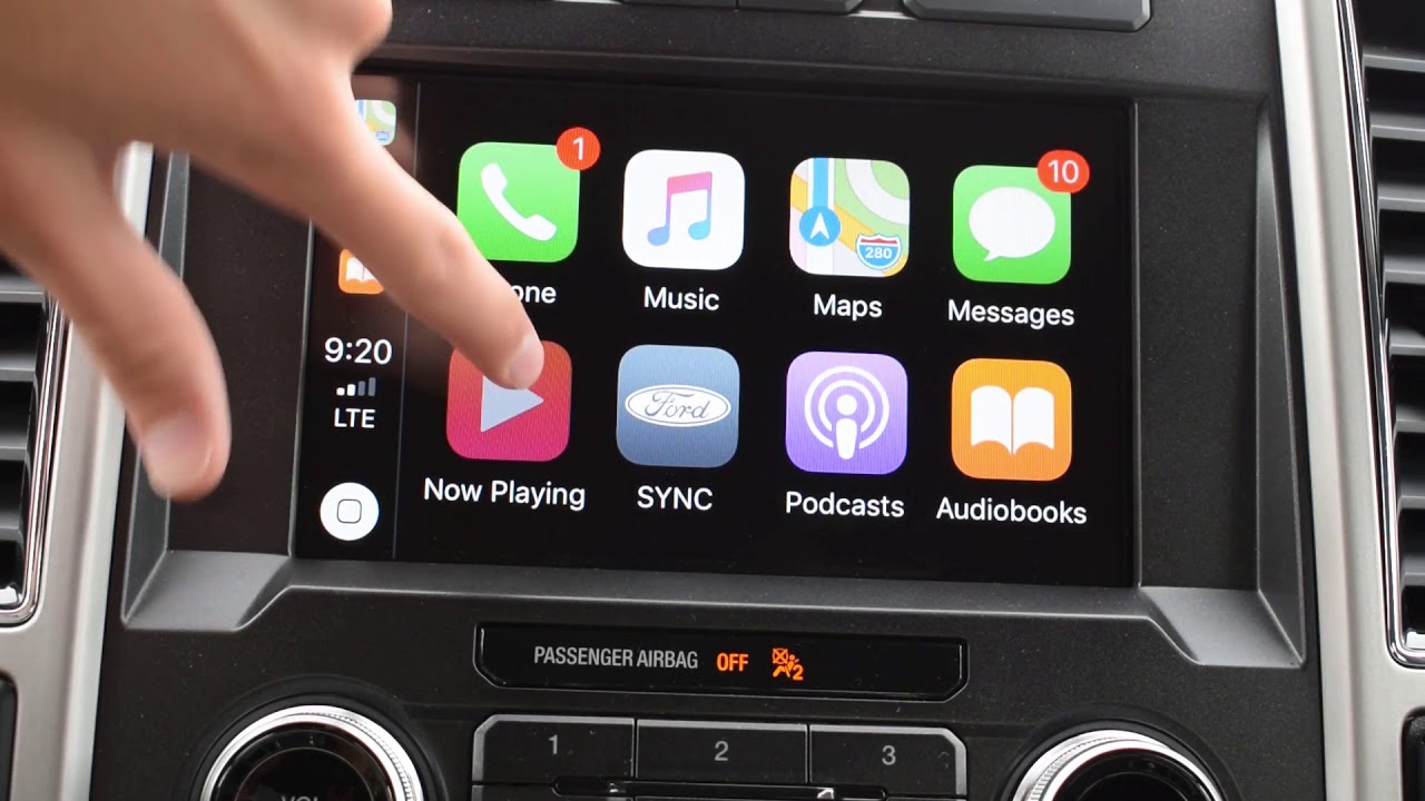 Apple CarPlay Sync 3 Ford Technology